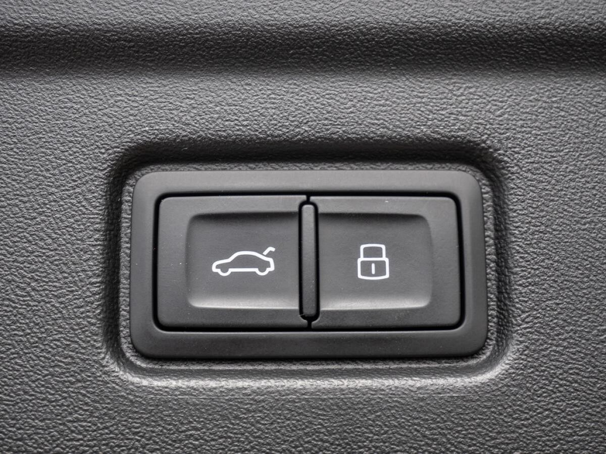 Audi S6 Avant e-tron