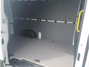 Volkswagen Crafter 35 Kasten MR HD Kamera App GJ-Reifen Volkswagen Crafter 35 Kasten MR HD Kamera App GJ-Reifen