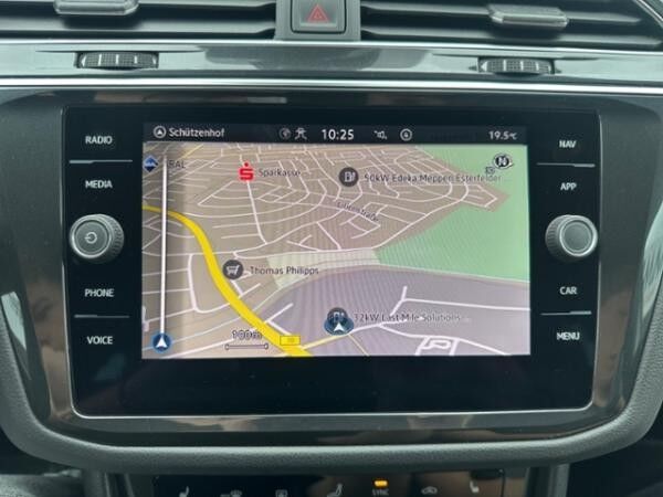 Volkswagen Tiguan 1.5 TSI DSG R-LINE *AHK *360° *TRAVEL *AC