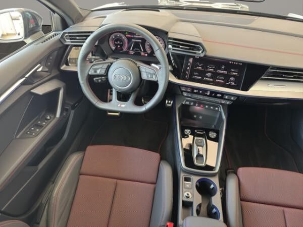 Audi A3 S line 35 TDI 110(150) kW(PS) S tronic*S-Line*Sonos*Headup*