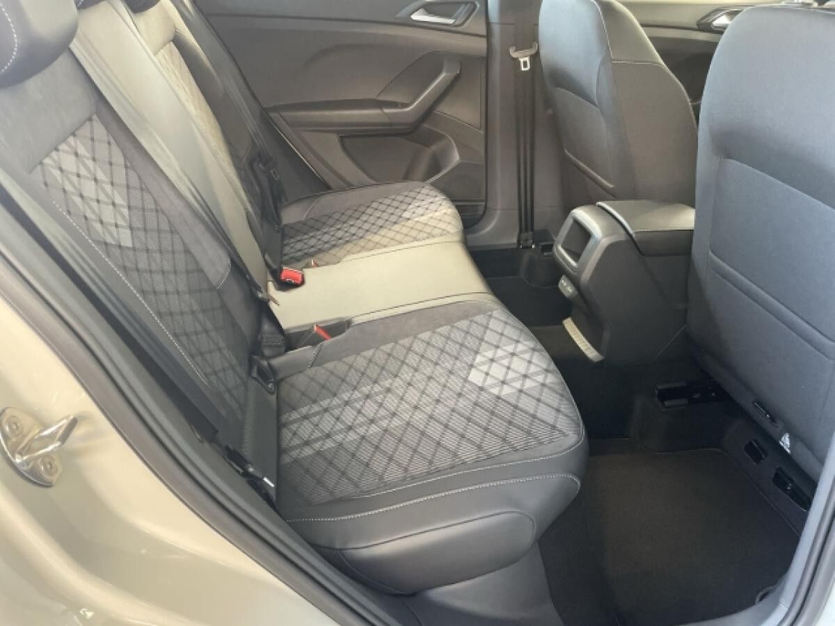 Volkswagen T-Cross R-Line 1.0 l TSI OPF 85 kW (116 PS) 7-Gang-Doppelkupplungsgetriebe DSG