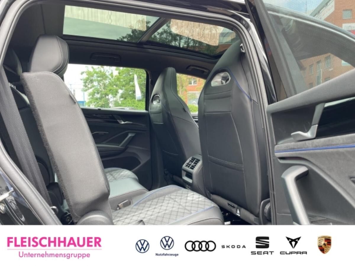 Volkswagen Tayron 1.5 TSI eHybrid R-Line AHK MATRIX PANO IQ.DRIVE