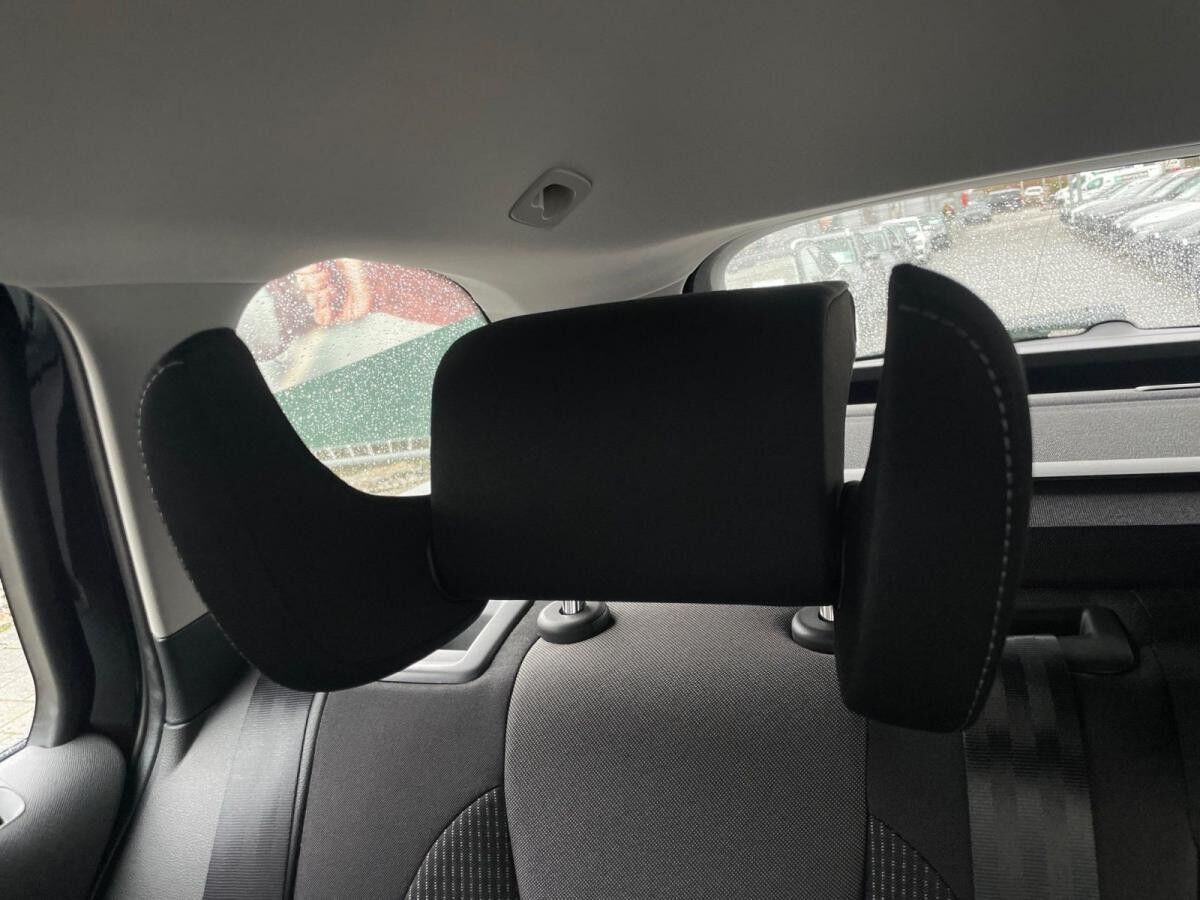 Skoda Octavia Combi Selection*1.5TSI*DSG*NAVI*MATRIX*