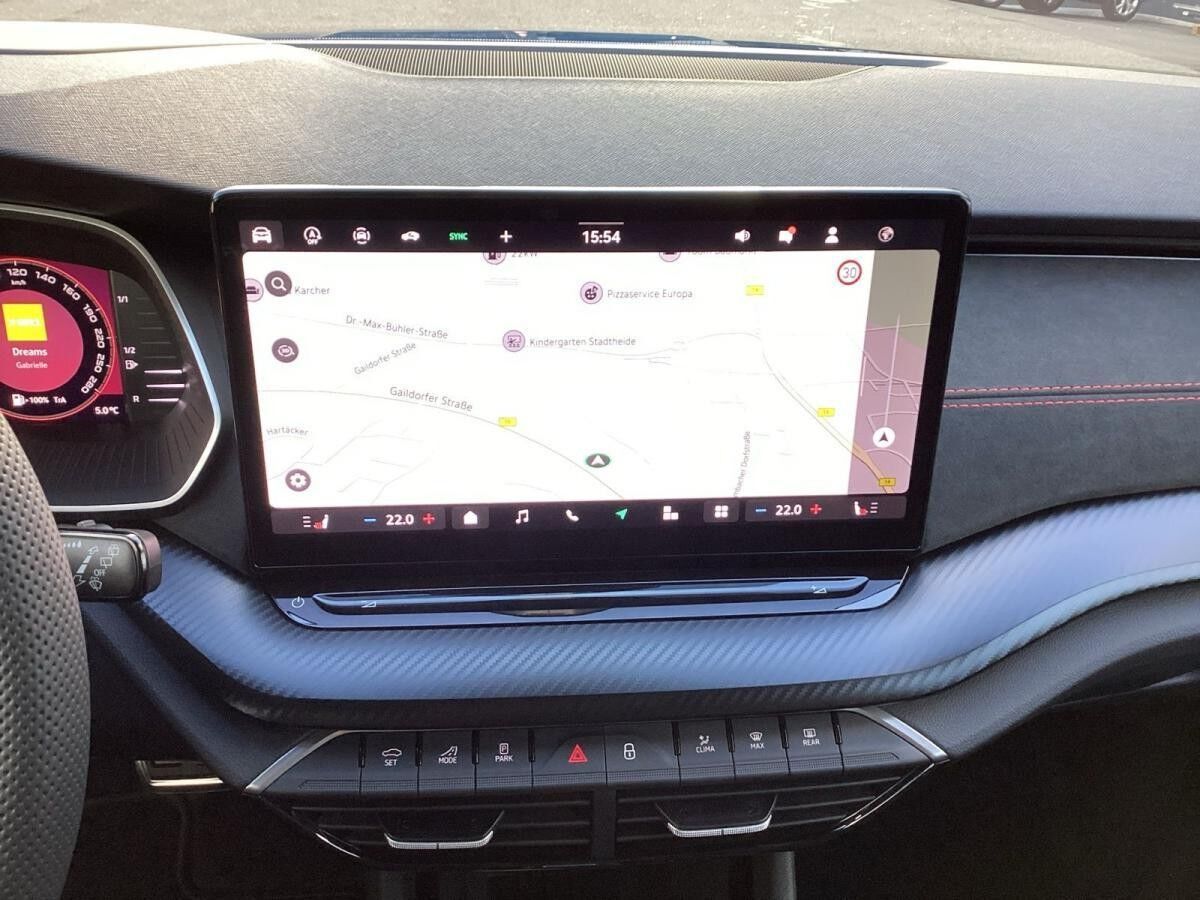 Skoda Octavia Combi RS*2.0TSI*DSG*NAVI*MATRIX-LED*AHK*