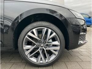 Skoda Octavia Combi TOUR*2.0TDI*DSG*NAVI*360°KAM*AHK*