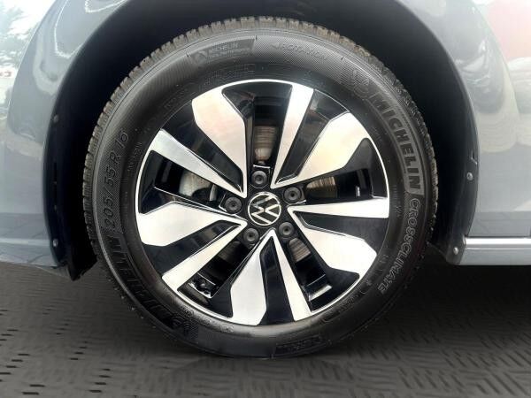 Volkswagen Golf GOAL 2.0 TDI*DSG*SHZ*ACC*CarPlay*LightAssi*