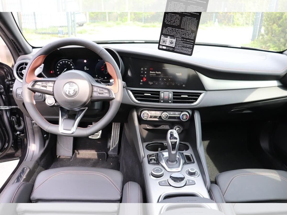 Alfa Romeo Giulia Intensa VOLLAUSSTATTUNG. **SOFORT VERFÜGBAR**HERBSTAKTION!!