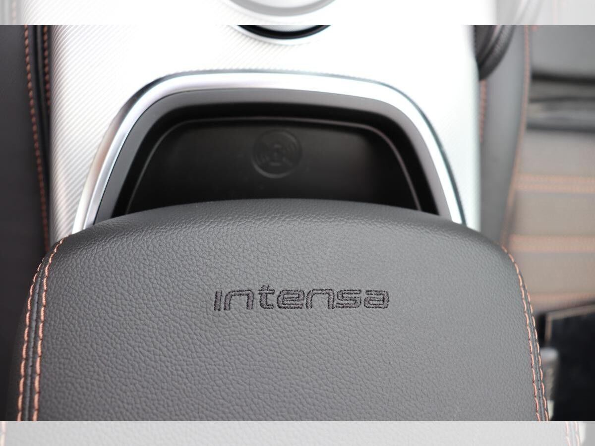 Alfa Romeo Giulia Intensa VOLLAUSSTATTUNG. **SOFORT VERFÜGBAR**HERBSTAKTION!!