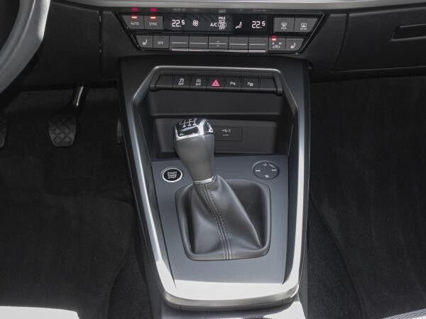 Audi A3 *ACC*NAVI*LED*SHZ*VC*