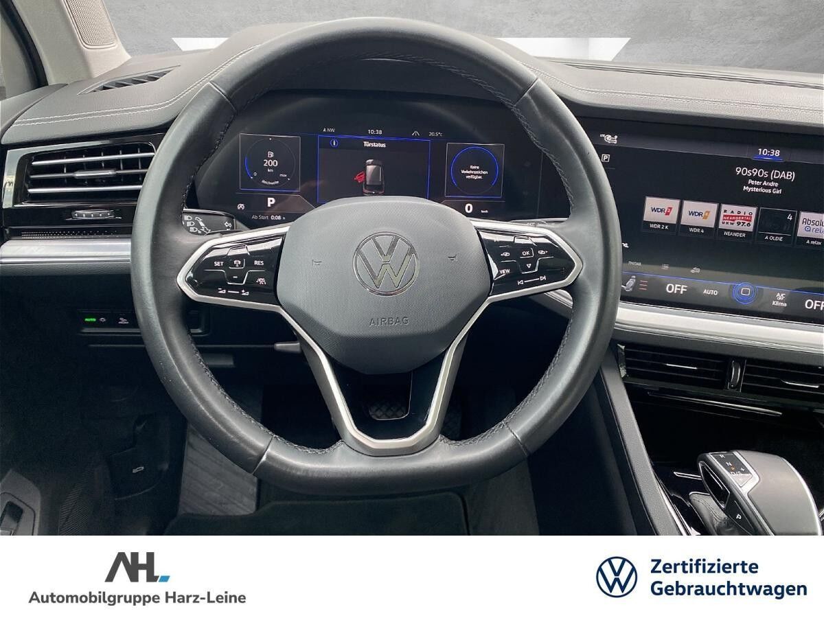 Volkswagen Touareg 3.0 TDI Elegance 4M DSG LED Navi ACC AHK Luft Leder