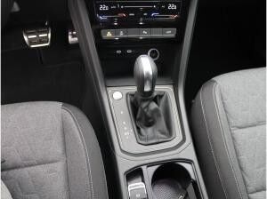 Volkswagen Touran Comfortline 1.5 TSI DSG / ACC, RFK, AHK