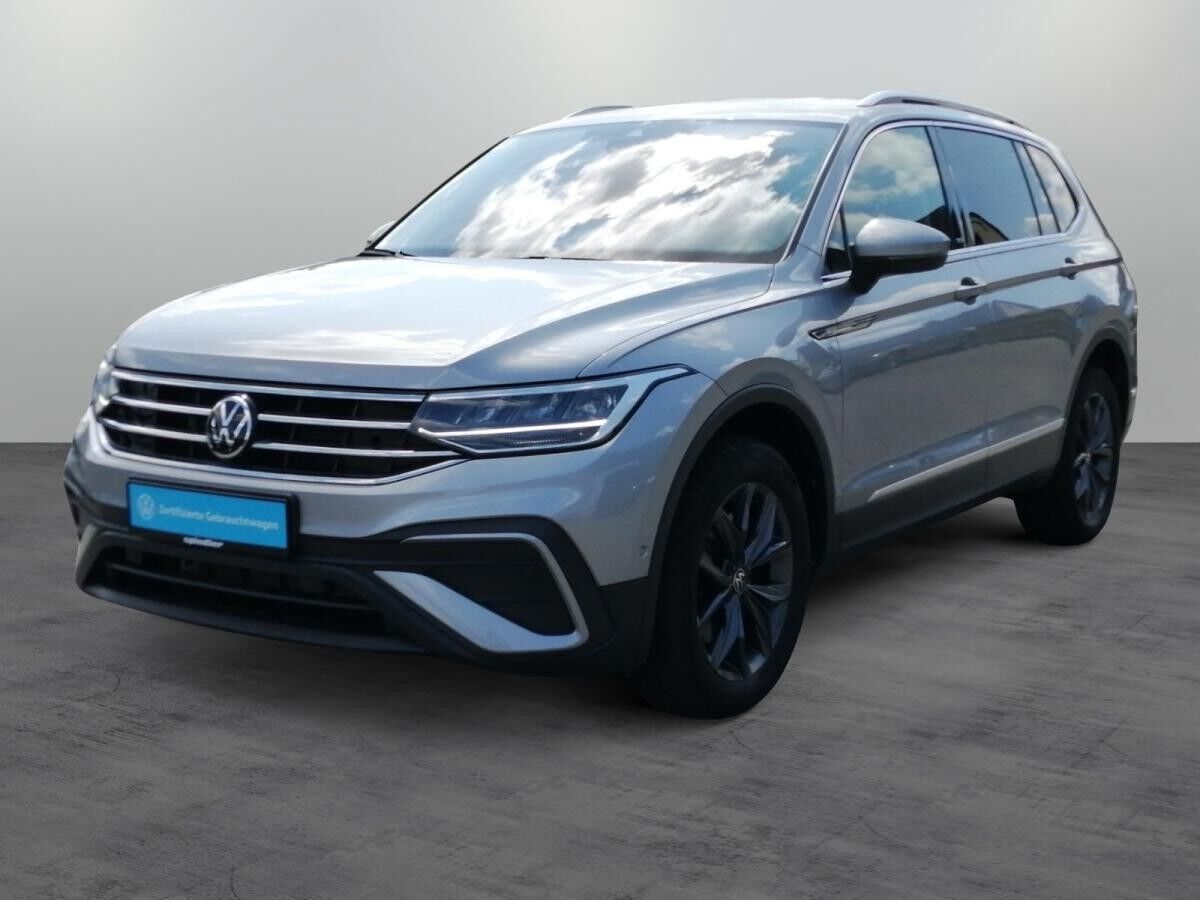 Volkswagen Tiguan Allspace Move 2.0 TDI 4M DSG ACC AHK 7Sit