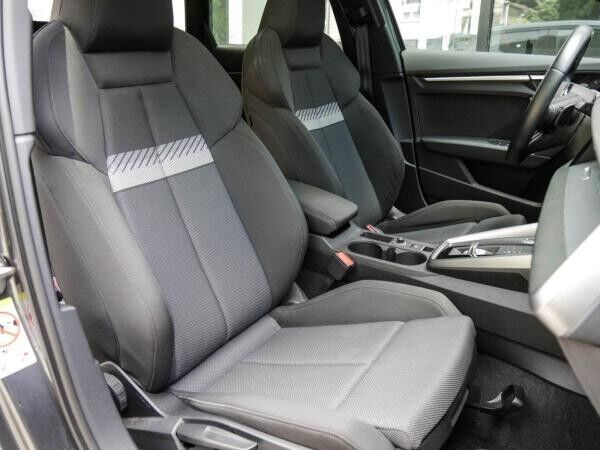 Audi A3 Sportback 40 TFSI e S-Line LED Pano virtual