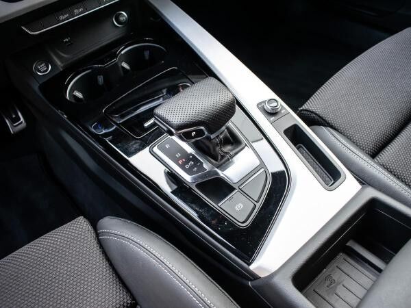 Audi A4 S-line *AHK*ACC*LED*NAVI*