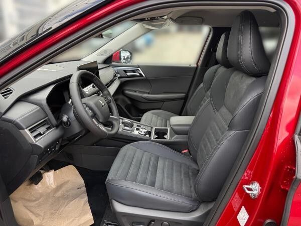 Mitsubishi Outlander 2.4 PHEV 4WD Intro Edition HUD StandHZG Navi Digitales Cockpit Soundsystem