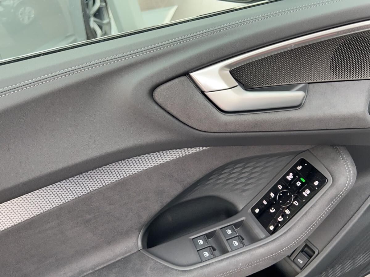 Audi A5 Avant e-hybrid qu.S tronic Pano+B&O+Matrix