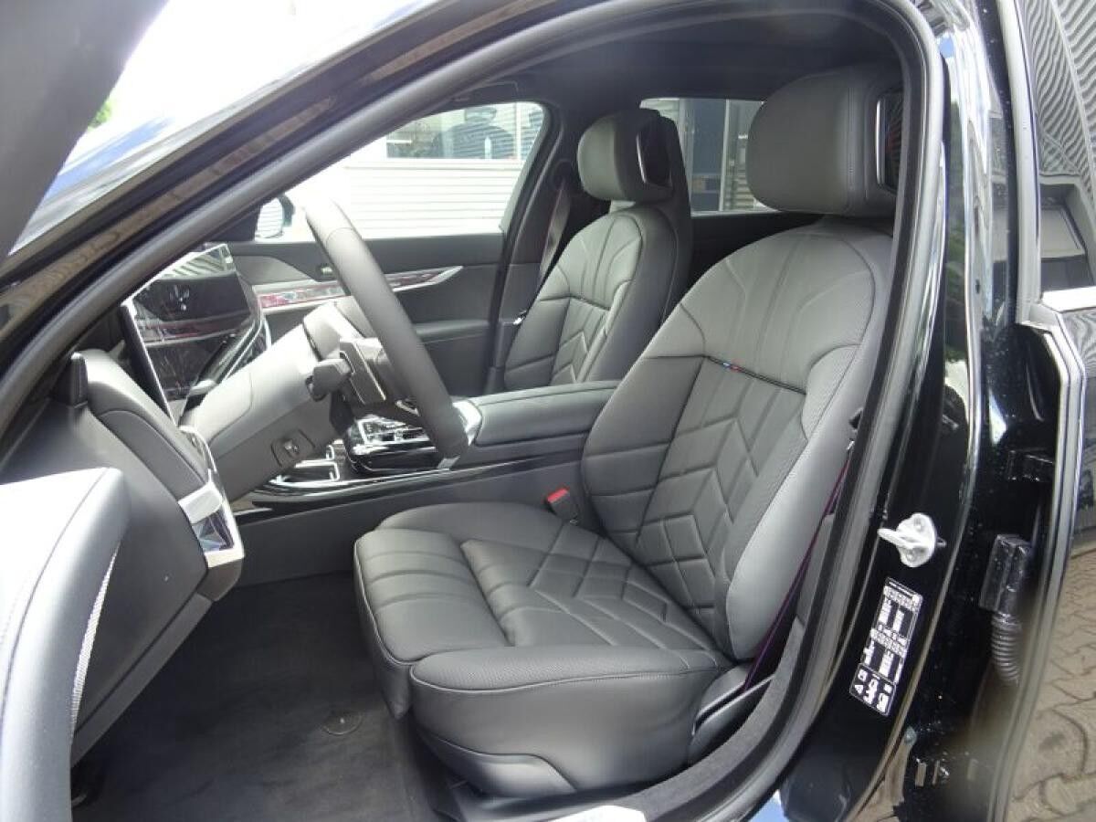 BMW 740 d xDriveLimousine++SOFORT VERFÜGBAR++TOPDEAL