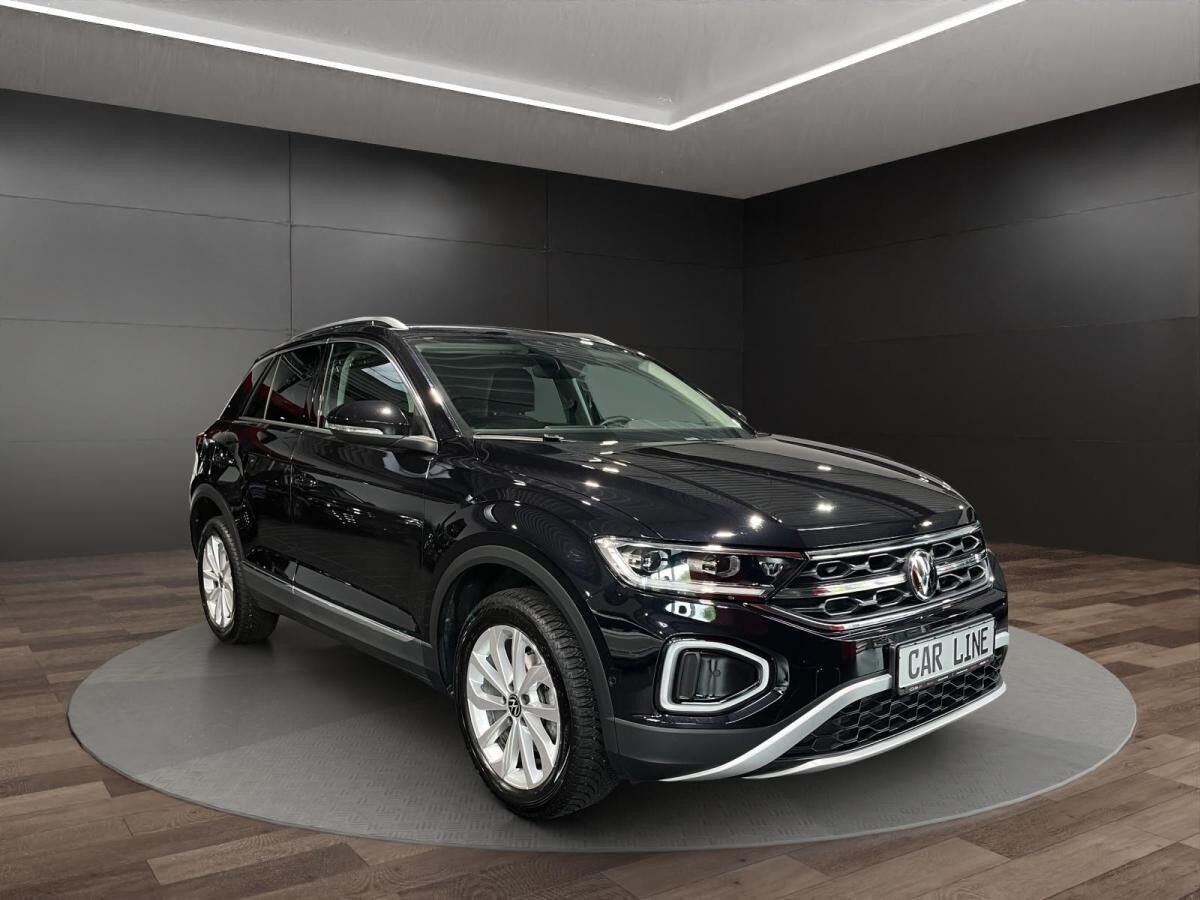 Volkswagen T-Roc Style 1.5 TSI*NAV*DSG*IQ DRIVE*ACC*CAM*LED Volkswagen T-Roc Style 1.5 TSI*NAV*DSG*IQ DRIVE*ACC*CAM*LED
