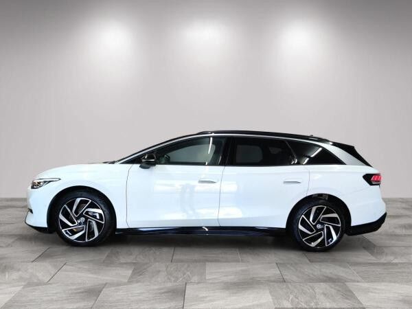 Volkswagen ID.7 Tourer Pro S h/AHK/Matrix/WäPu/01.30Garantie