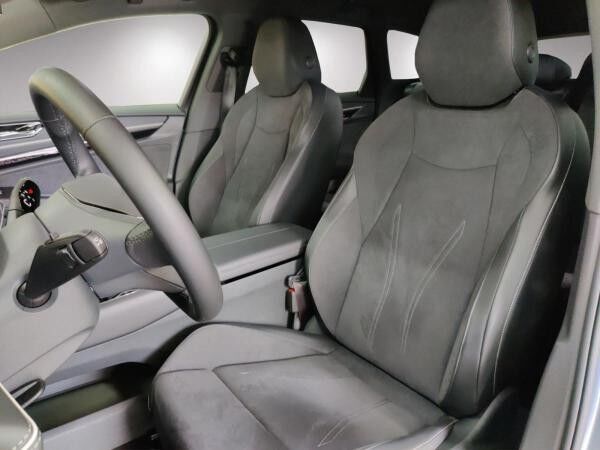 Volkswagen ID.7 Tourer Pro S h/AHK/Matrix/WäPu/01.30Garantie