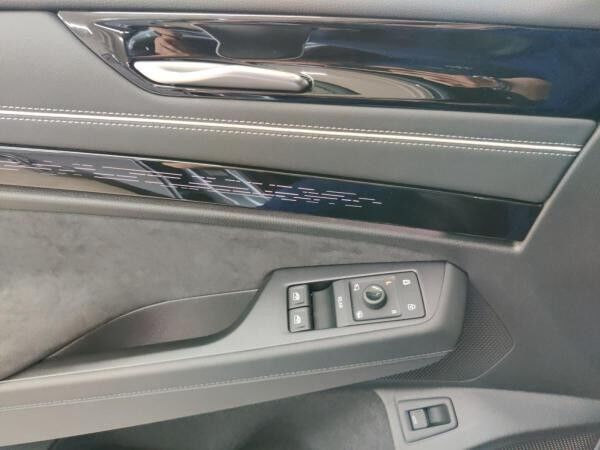 Volkswagen ID.7 Tourer Pro S h/AHK/Matrix/WäPu/01.30Garantie