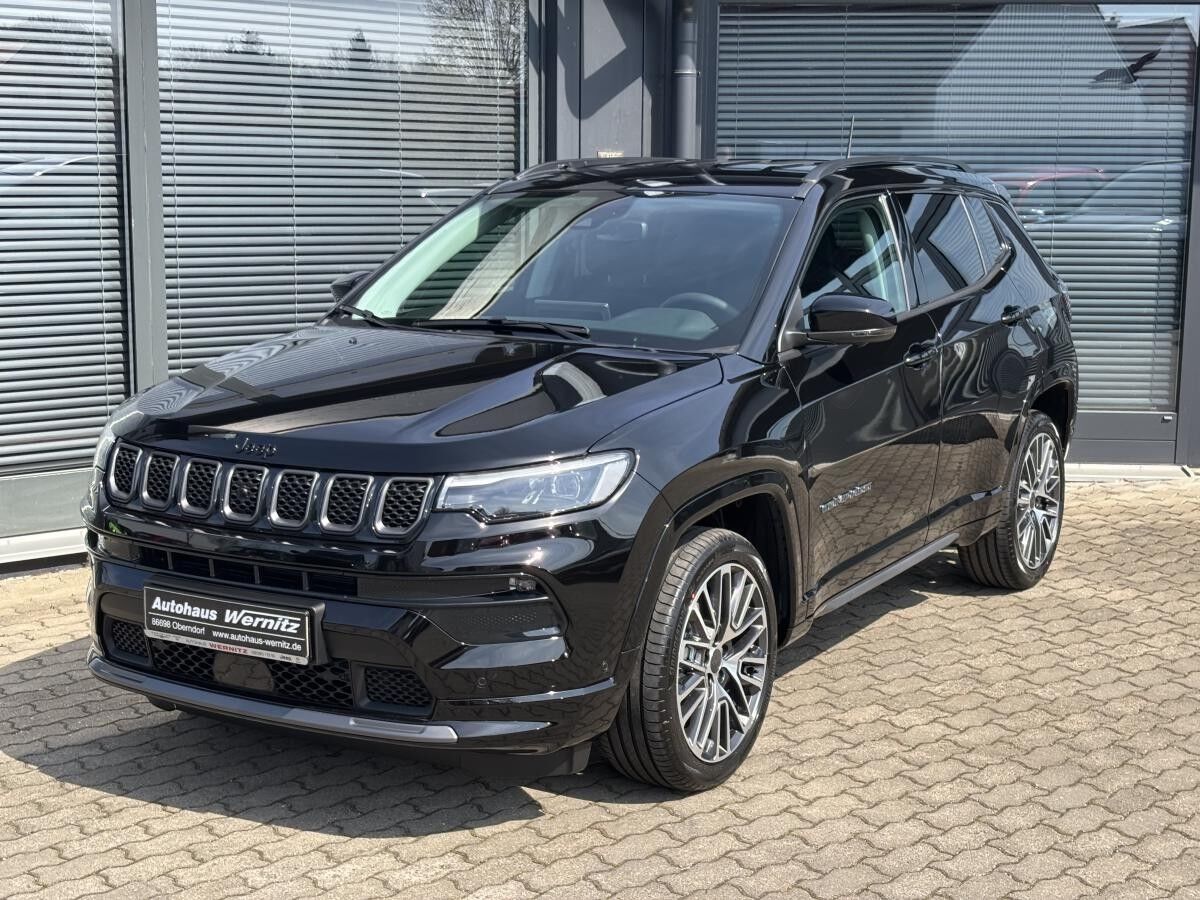 Jeep Compass 1.5 E-Hybrid Summit Automatik *LEDER*Pano*SHZ*PDC*ACC*360Grad*19Zoll*sofort*