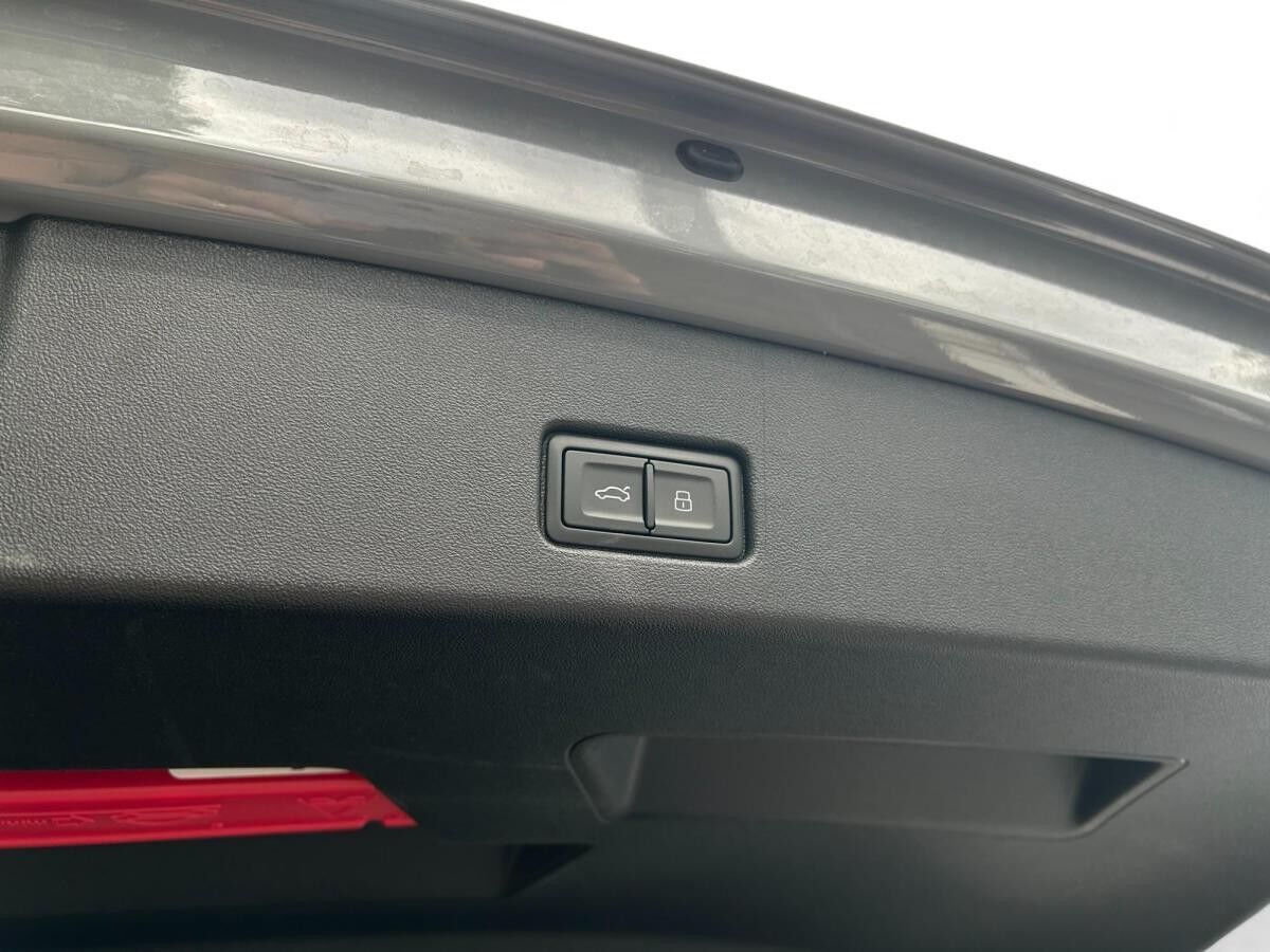 Audi Q4 e-tron 45 quattro Navi+/ACC/Matrix/Kamera/HUD