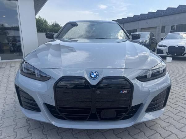 BMW i4 M50 +++UPE: *91339,99?,--+++