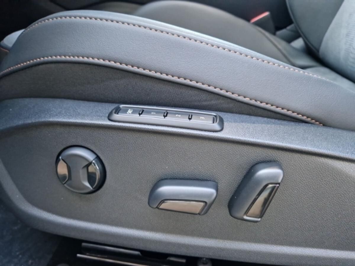 Cupra Formentor 2.0TDI 110kW (150 PS) *DSG*Navi*RFK*Travel-Ass.*SHZ*Memory*360°*Privatkunden*