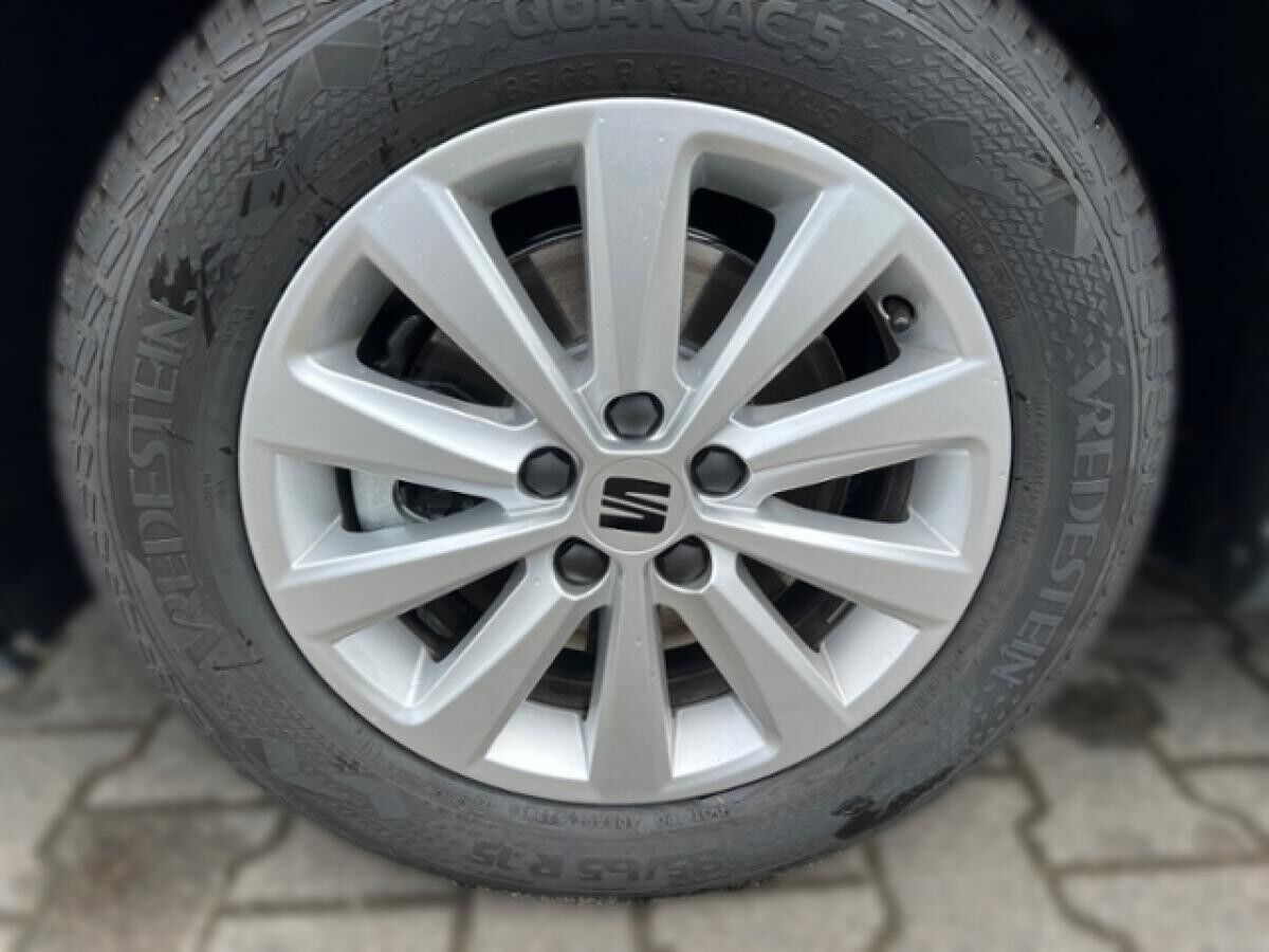 Seat Ibiza Road Edition 1.0TSI 85kW (116 PS) 6-Gang*ACC*RFK*PDC*SHZ*GJR*