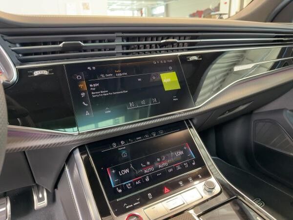 Audi RS Q8 performance Head-Up Standh. Pano Laser B&O AHK