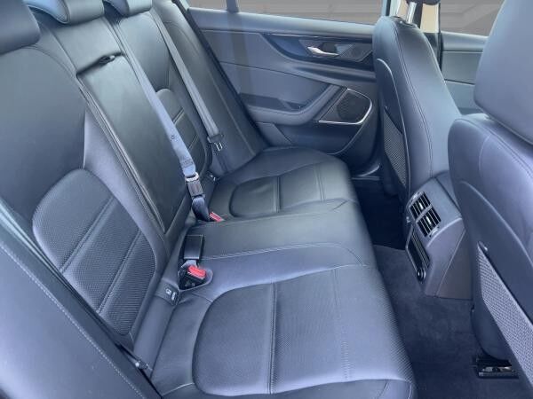 Jaguar XE S P250 Lim. Automatik