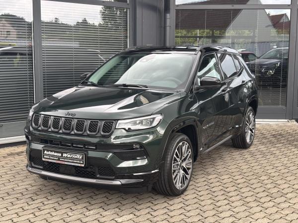 Jeep Compass 1.5 E-Hybrid Summit Automatik *LEDER*LED*SHZ*PDC*ACC*360Grad*19Zoll*SOFORT*