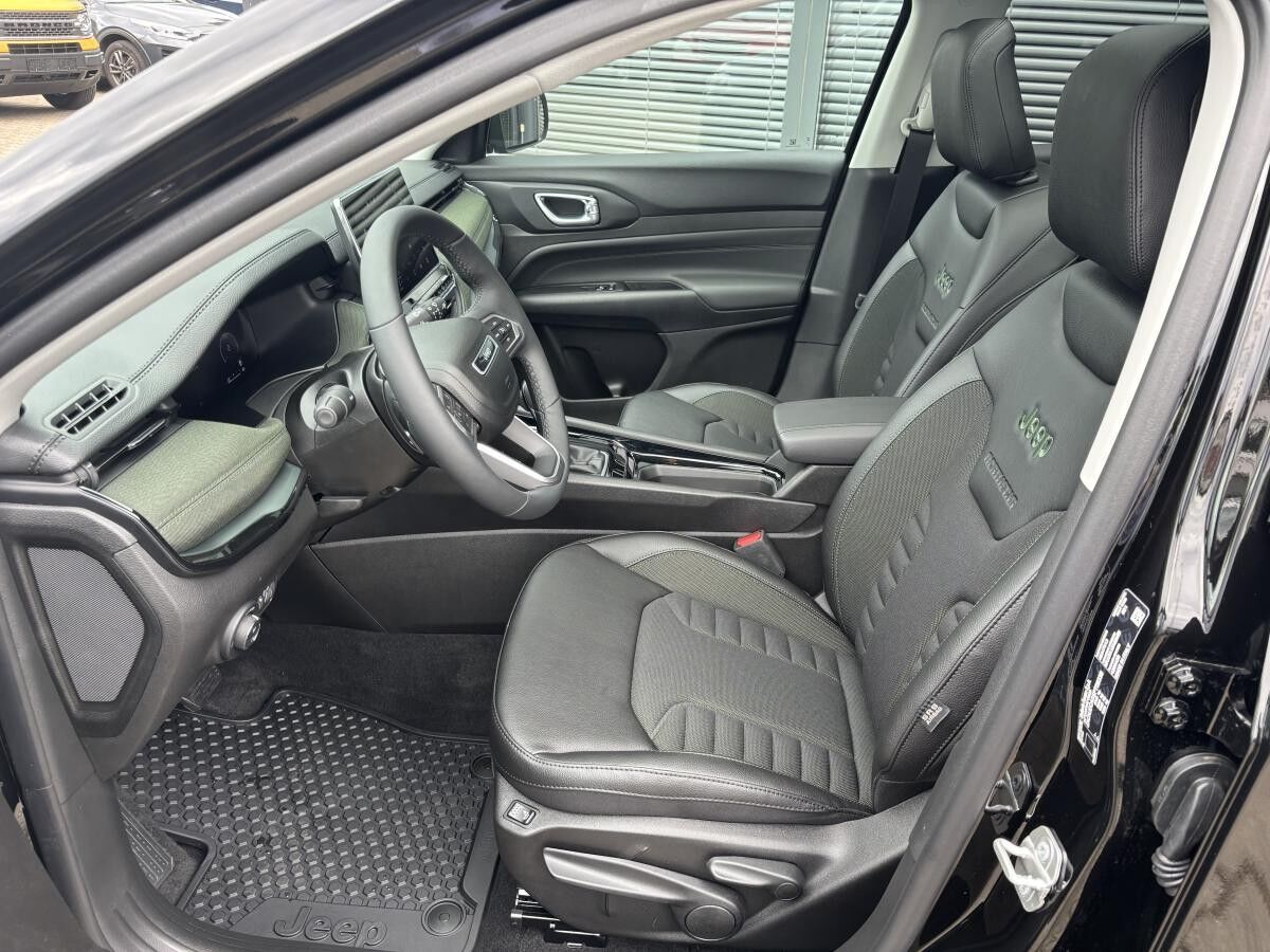 Jeep Compass 1.5 E-Hybrid North Star Automatik *PANO*LED*SHZ*PDC*ACC*360Grad*18Zoll*sofort*