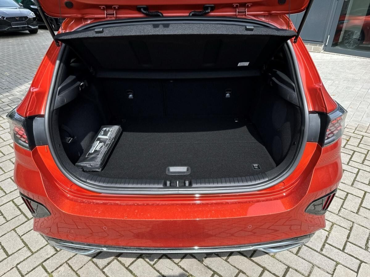 Kia Ceed 1.5 T 140 DCT7 GTL TEC