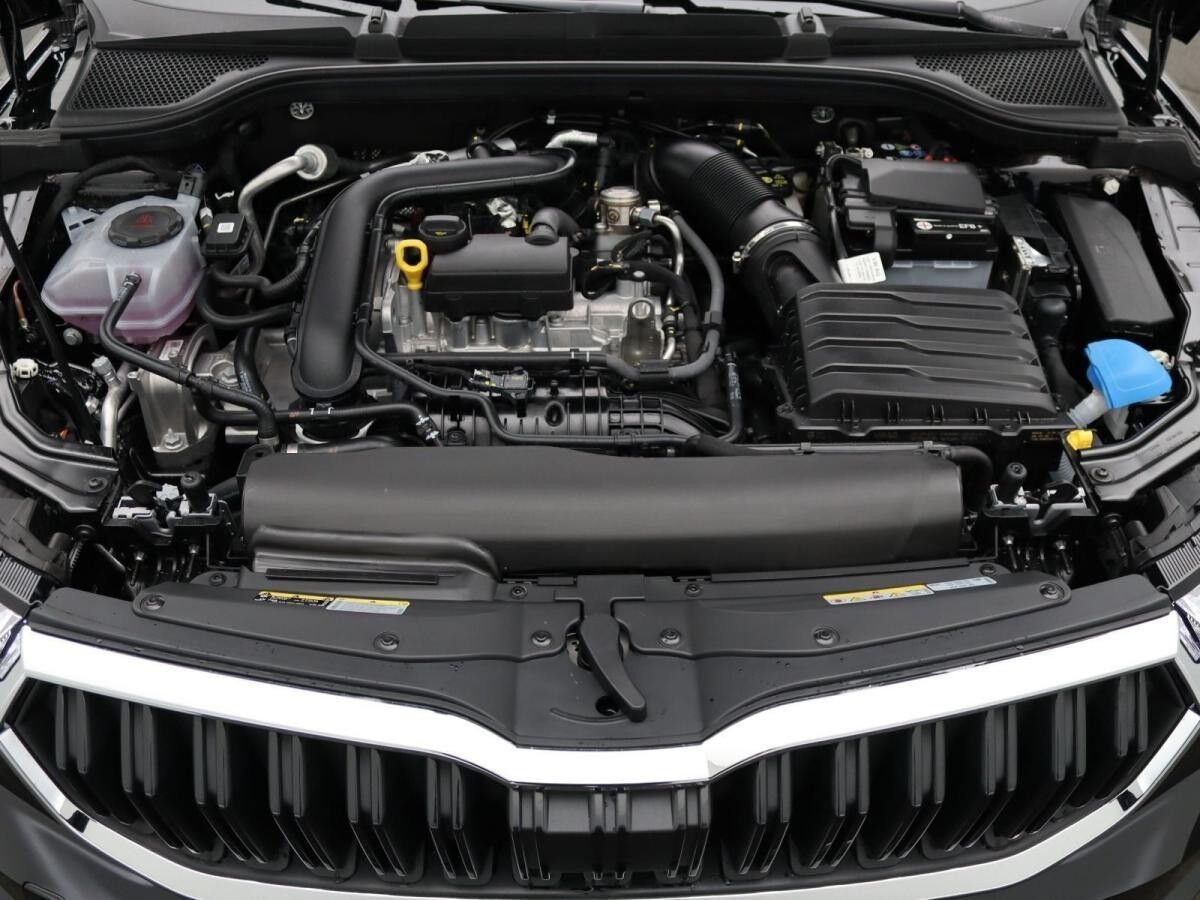 Skoda Kamiq Tour 1.0 TSI / SmartLink, LED, PDC, DAB