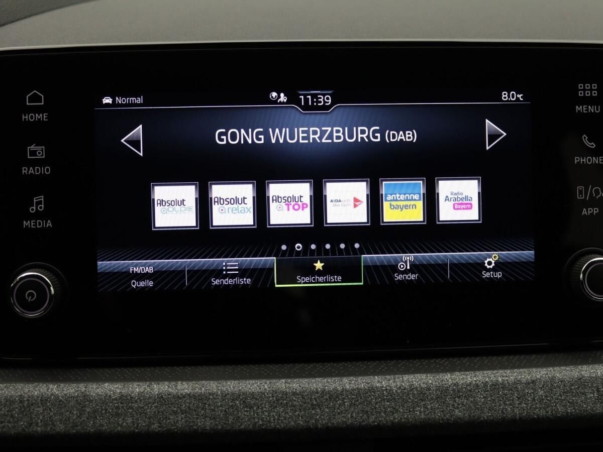 Skoda Kamiq Tour 1.0 TSI / SmartLink, LED, PDC, DAB