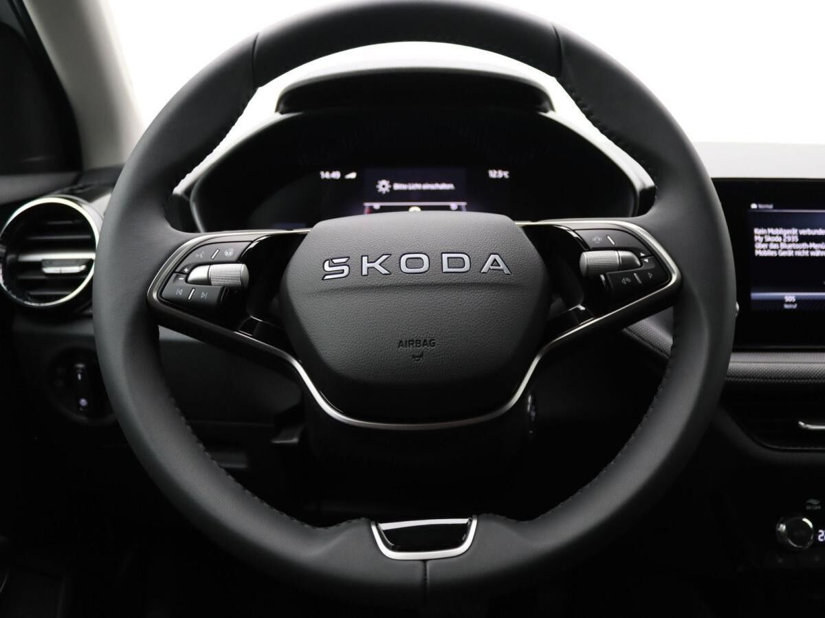 Skoda Fabia Select 1.0 TSI DSG / LED, RFK, PDC, DAB+