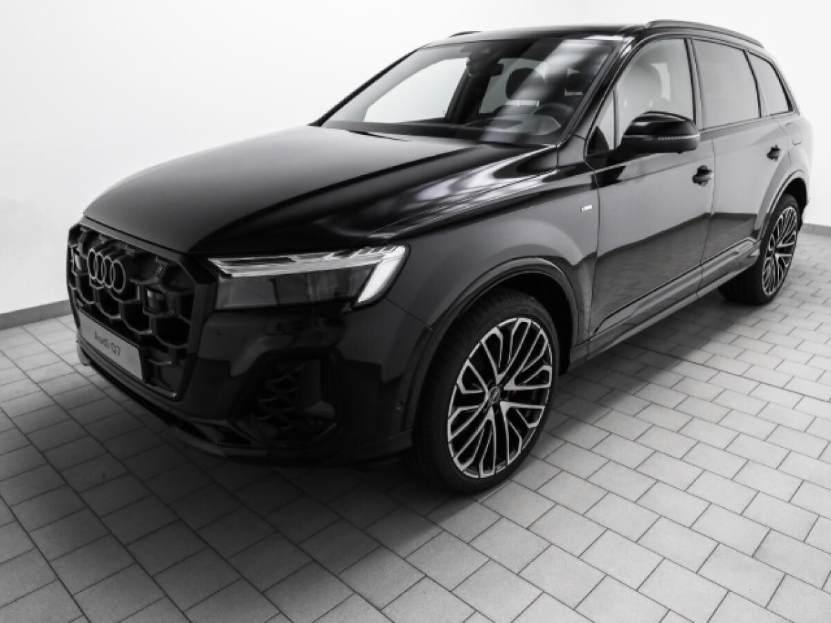 Audi Q7 55 TFSIe S line business AHK B&O Pano HUD