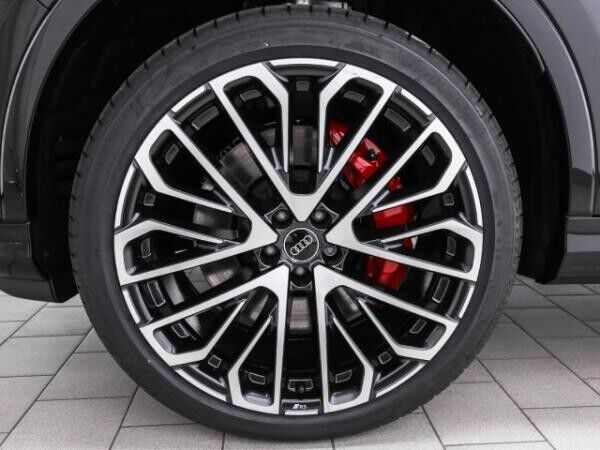 Audi Q7 55 TFSIe S line business AHK B&O Pano HUD