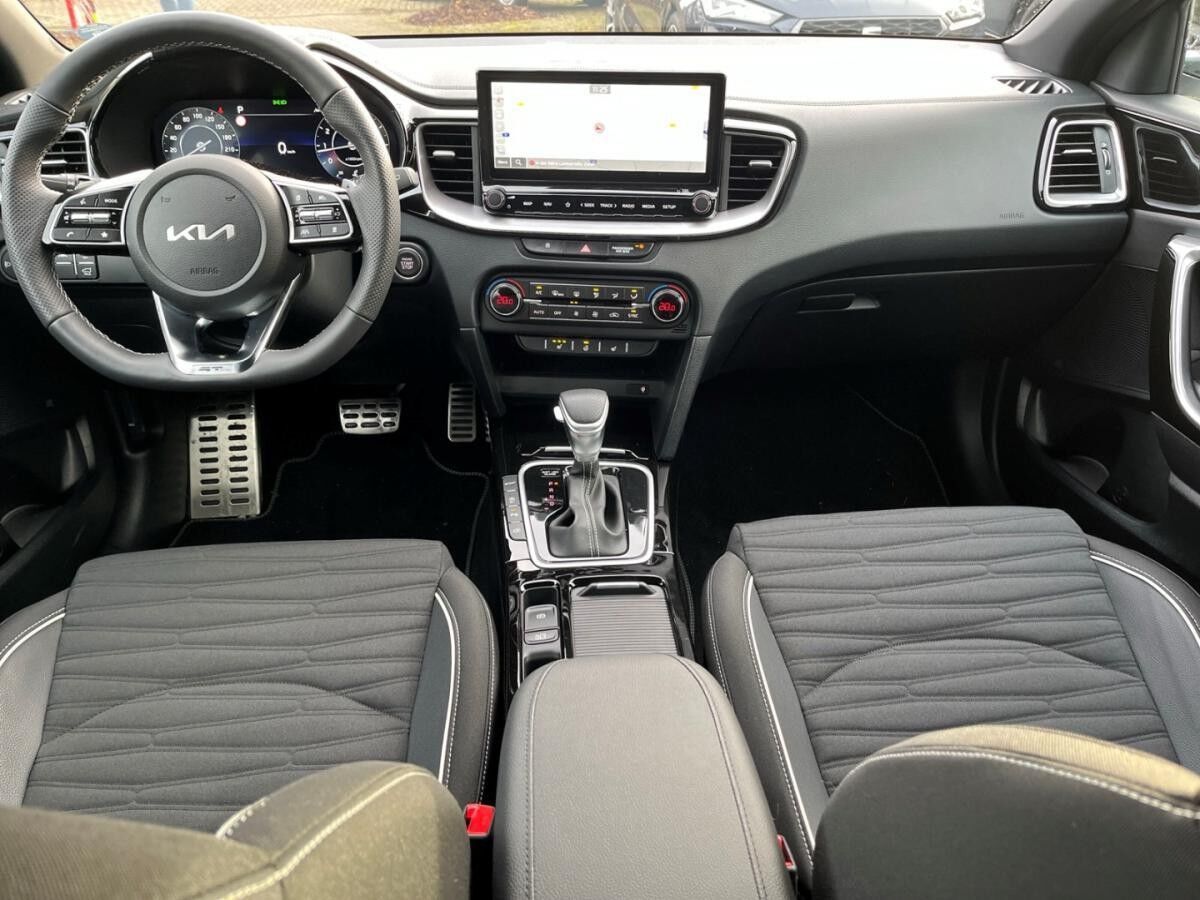 Kia Ceed 1.5 T-GDI DCT GT-line SW