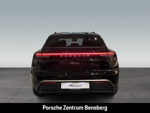 Porsche Macan Electric