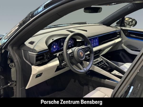 Porsche Macan Electric