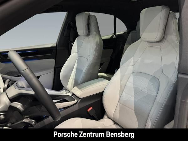 Porsche Macan Electric