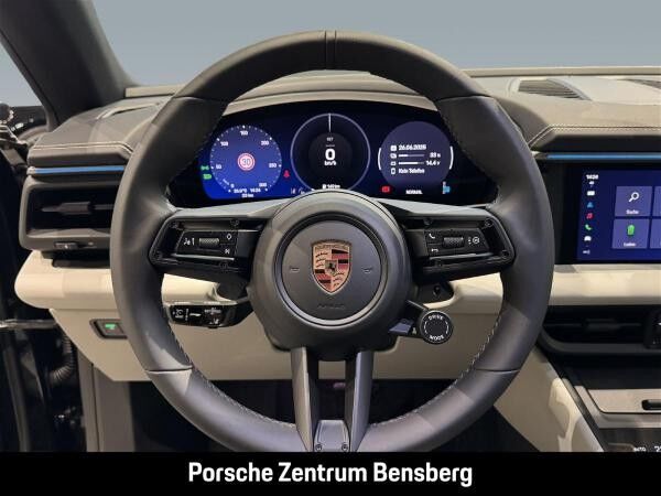 Porsche Macan Electric