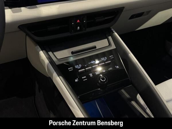 Porsche Macan Electric