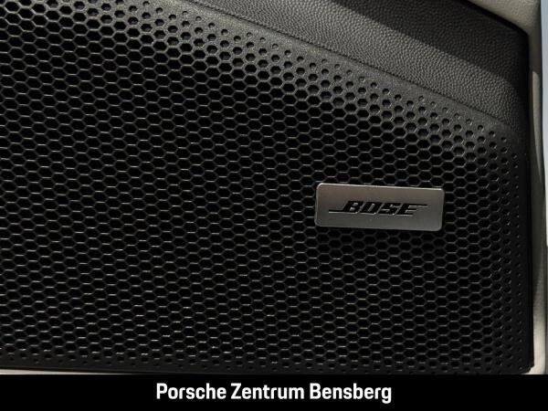 Porsche Macan Electric