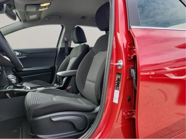 Kia Ceed 1.5 T-GDI DCT Spirit Sportswagon