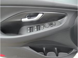 Hyundai i30 5-Türer T-GDI Advantage Navi, Sitzhzg uvm. Klima
