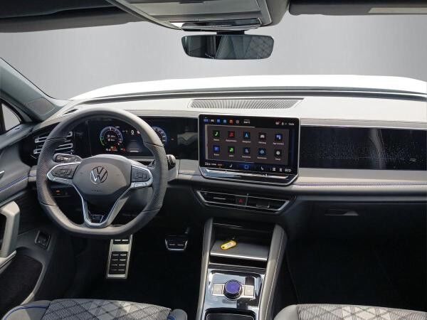 Volkswagen Tiguan R-Line 1,5 l eHybrid DSG (204 PS) AHK+NAVI+IQ.LIGHT *SOFORT VERFÜGBAR*